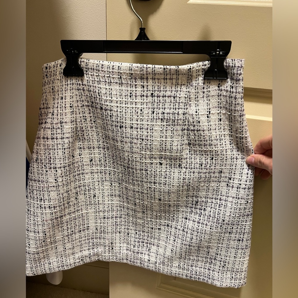 Aritzia tweed skirt
